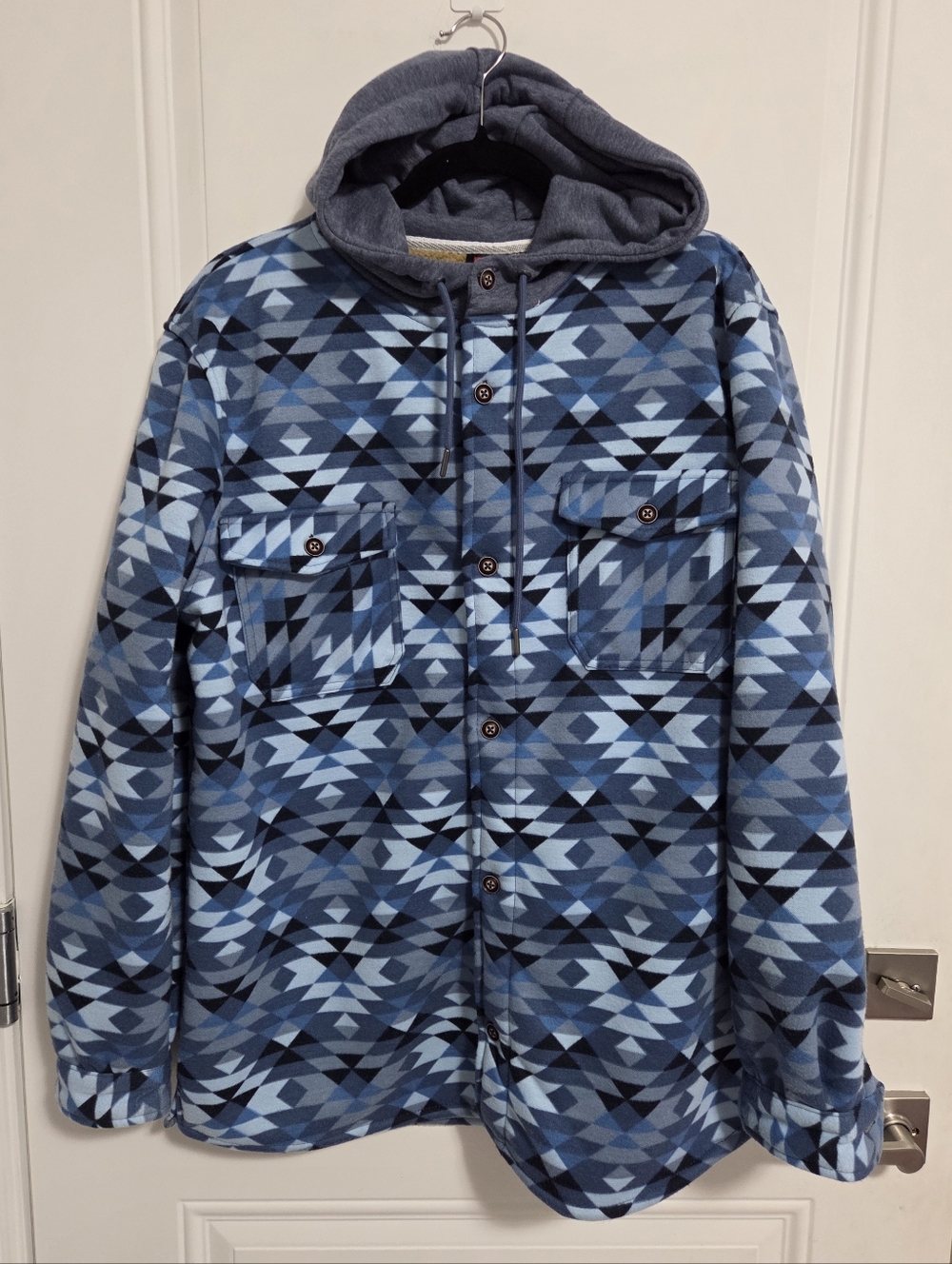 NWT - Quiksilver Men's Jacquard Print Flannel Jacket With Sherpa Lined - Size M